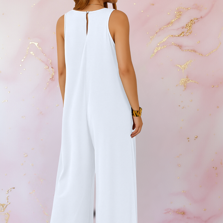 Dacey | Comfortable jumpsuit with V-neck and wide legs