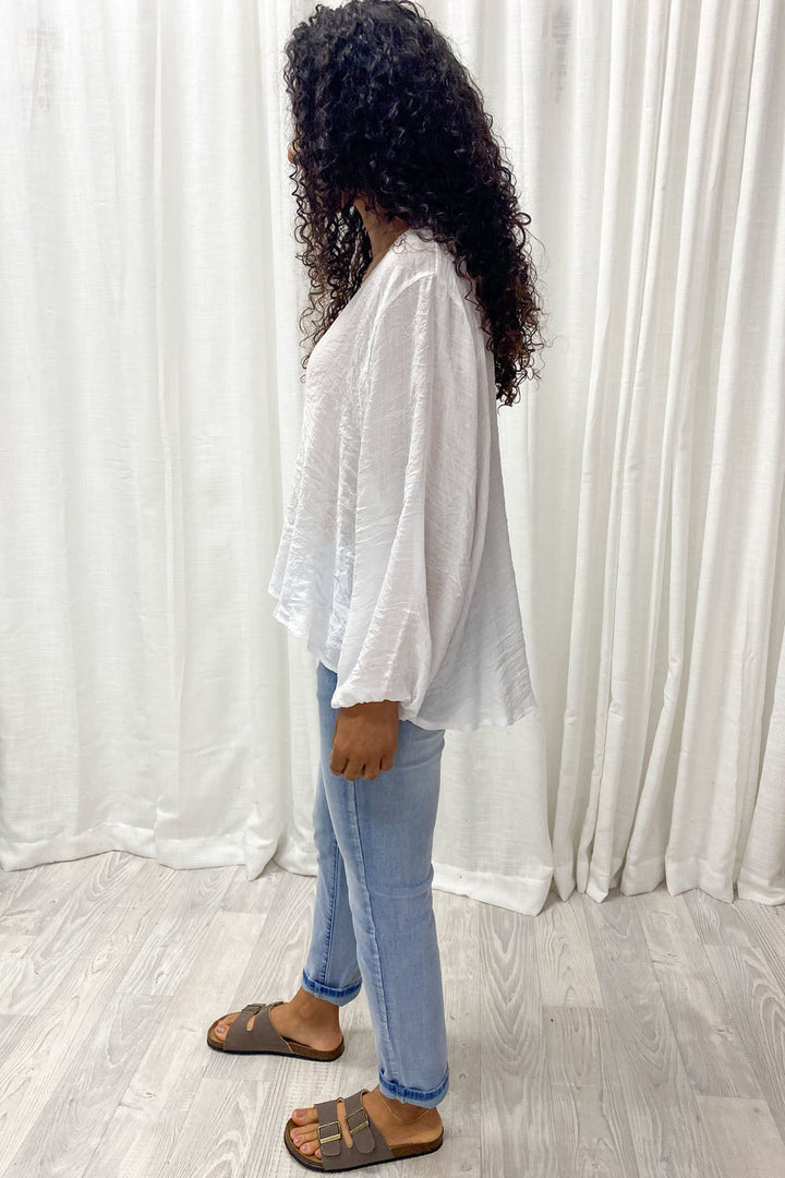 Mia | Timeless V-Neck Shirt