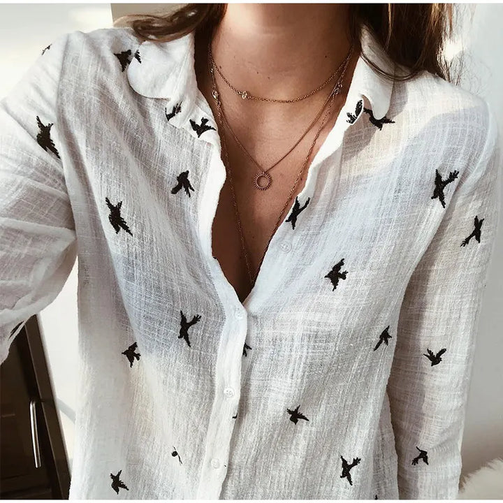 Cathy | Relaxed Bird-Print Button-Up Blouse