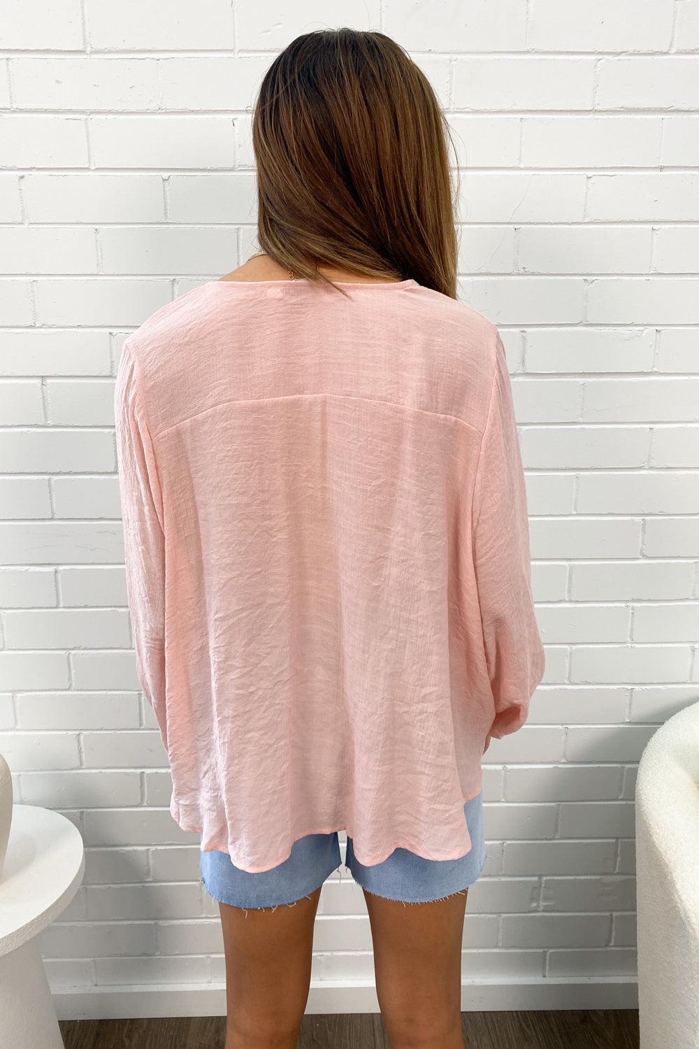 Mia | Timeless V-Neck Shirt