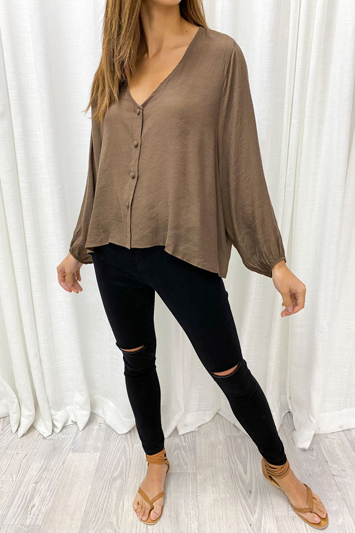 Mia | Timeless V-Neck Shirt