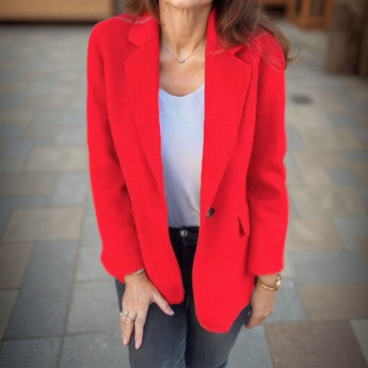 Yassie | Stylish Women’s Blazer