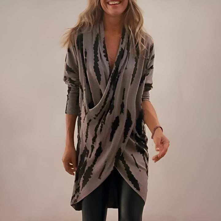 Elsa | Luxurious V-Neck Tunic with Relaxed Fit